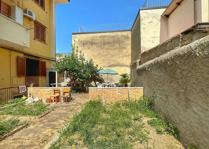 Gemelli House - Center Apartman *