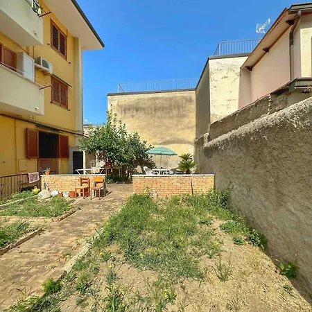 Gemelli House - Center Апартаменты *